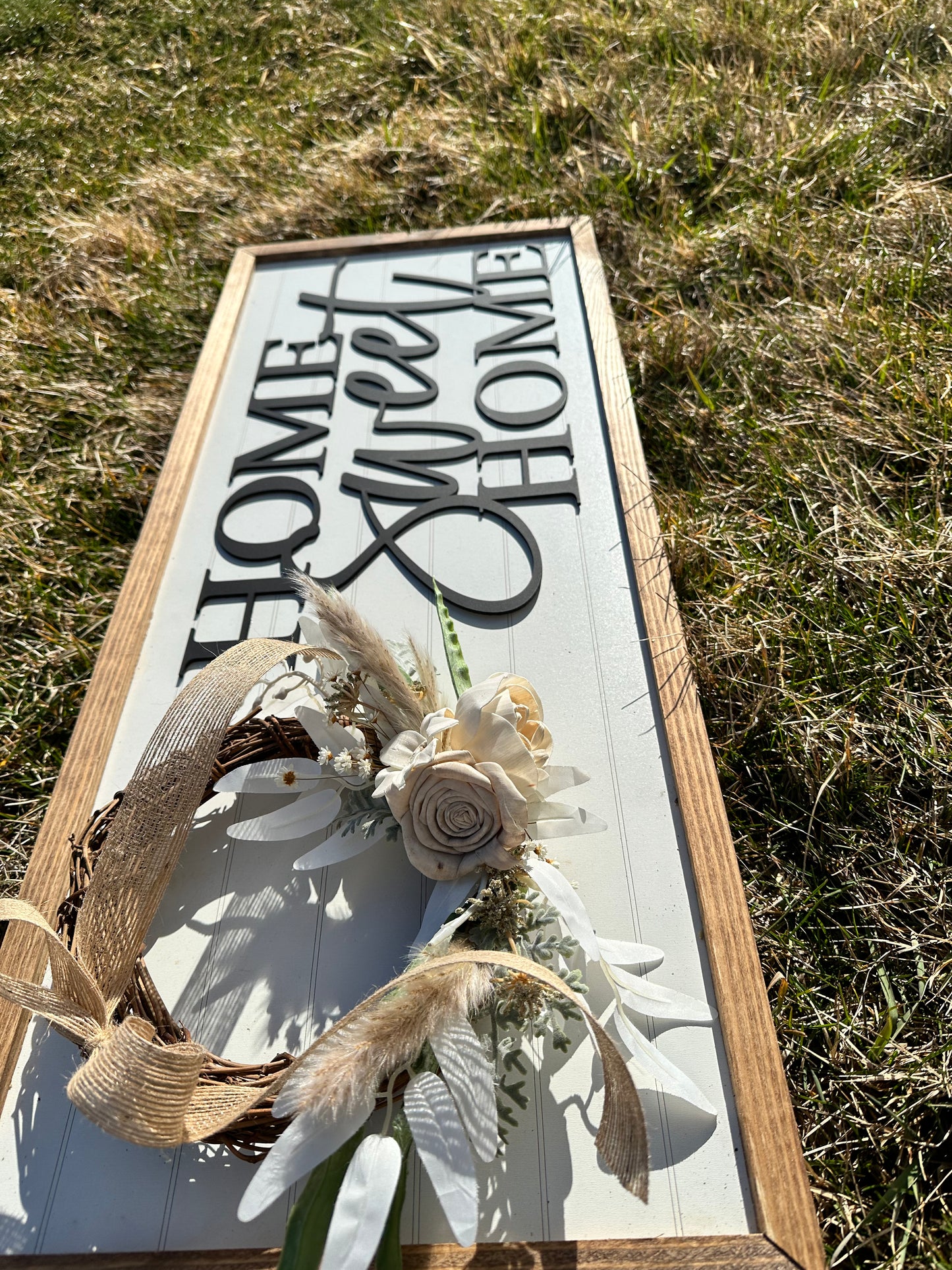 Home sweet home boho wreath sign