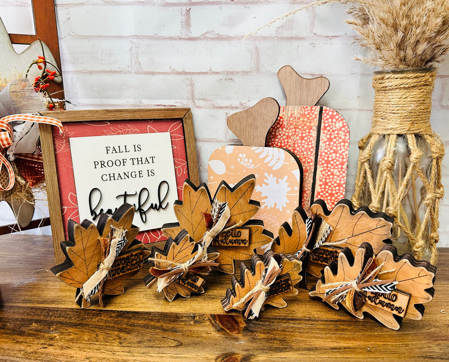 Fall table top leaves