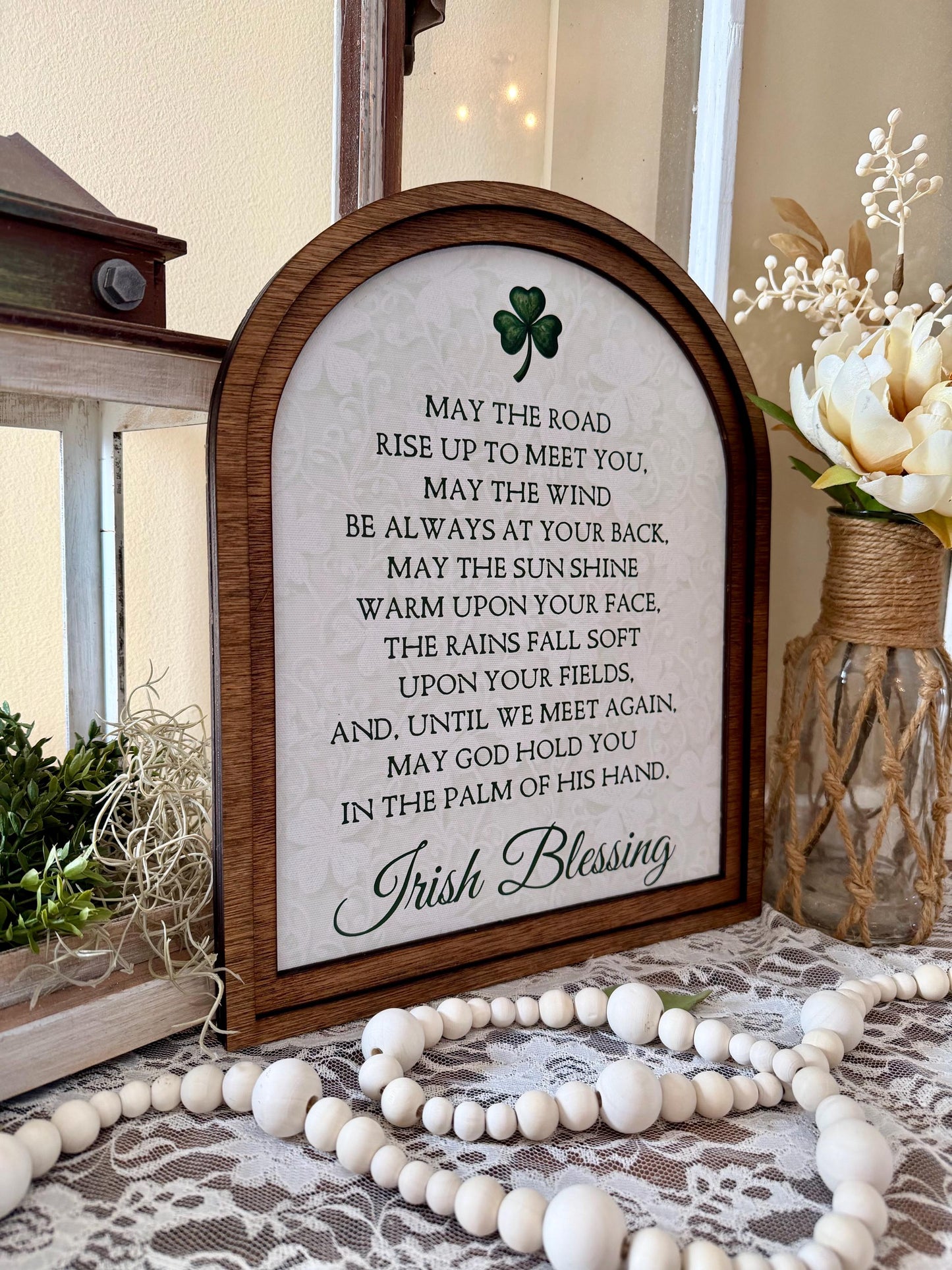 Irish Blessing Arched Sign – St. Patrick’s Day Farmhouse Decor, Celtic Shamrock Wall Art, Rustic Wood Framed Quote, Lucky Home Gift