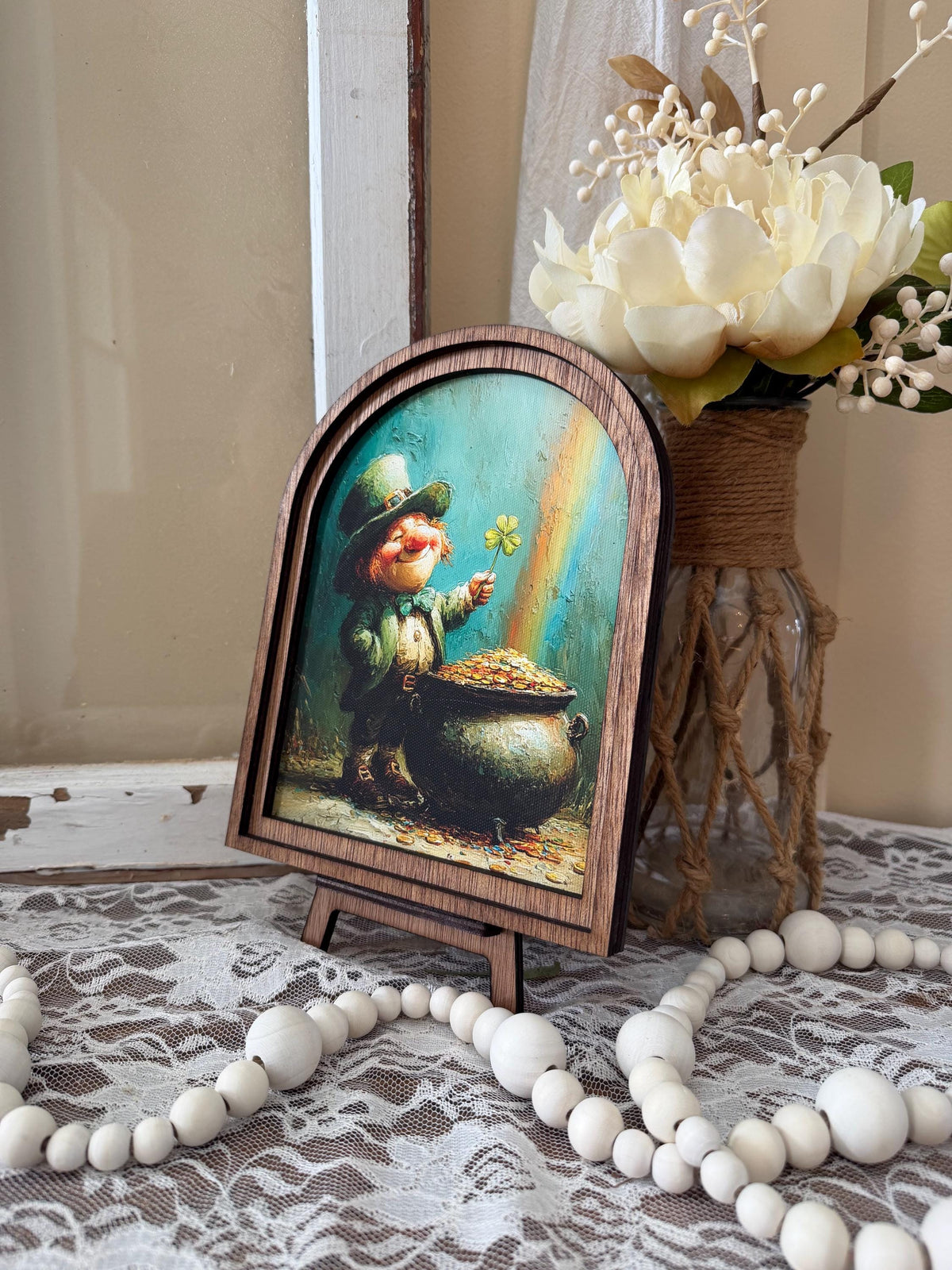 Saint Patrick’s Day Arched Sign – St. Patrick’s Day Farmhouse Decor, Celtic Shamrock Wall Art, Table top holiday Art