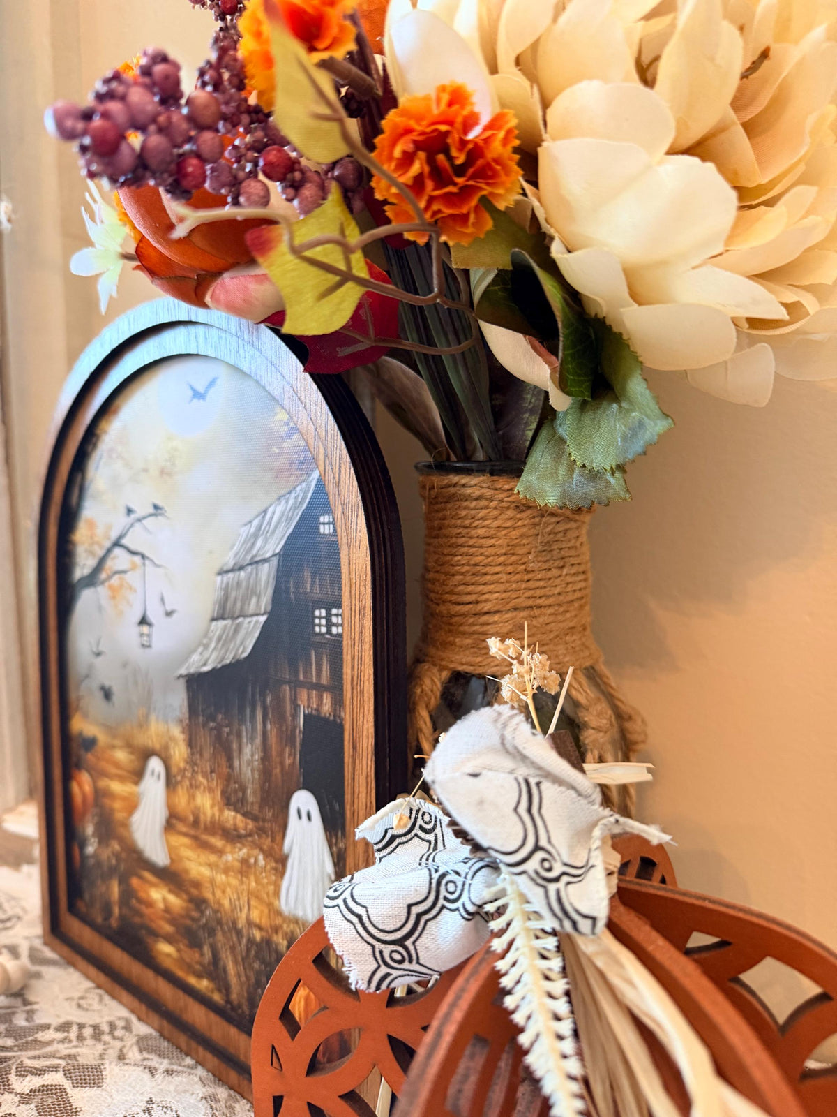 Rustic Halloween Wood Framed Arch Ghost Mini Sign - Spooky Cute Table Top Fall Decor