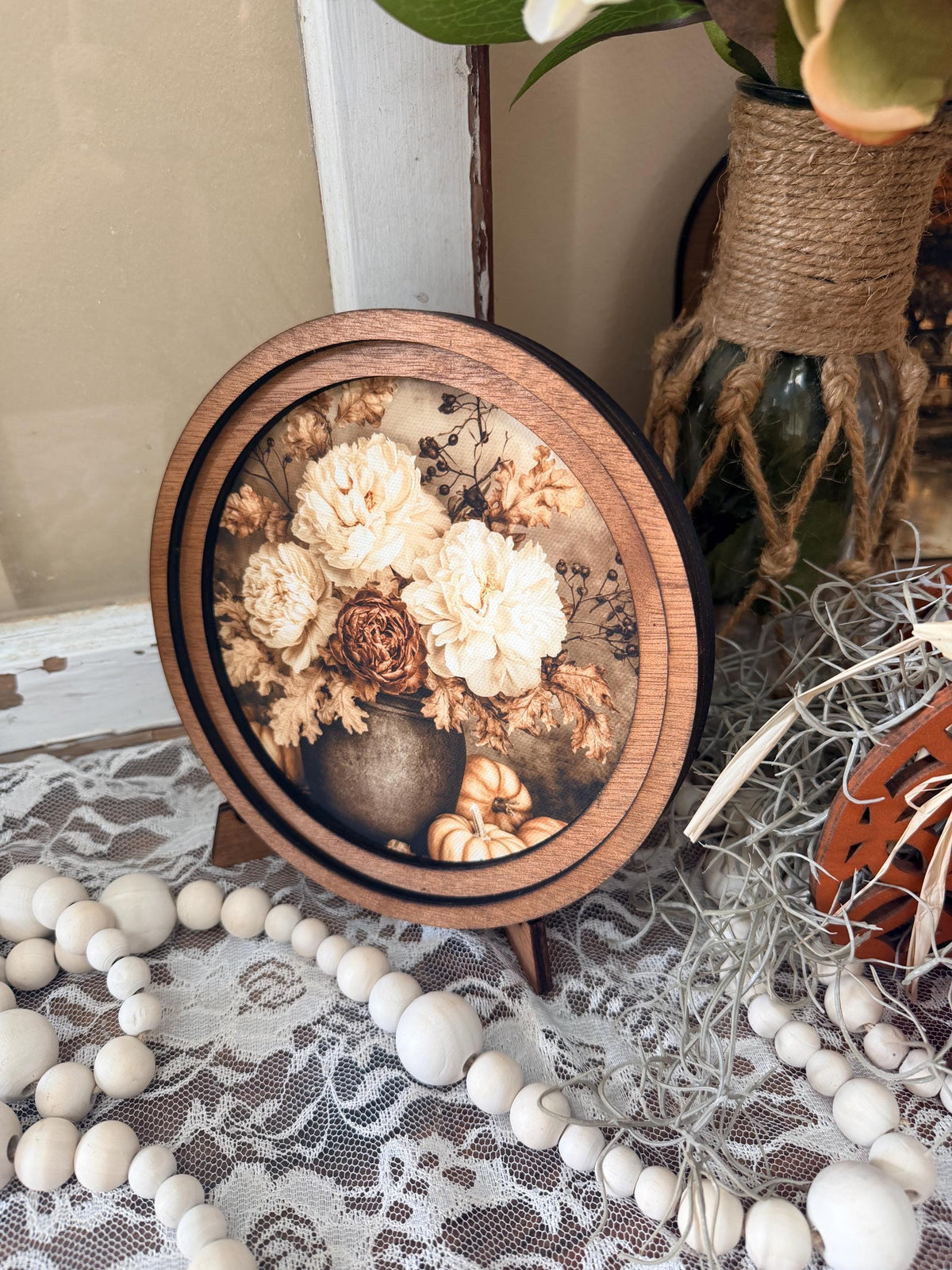 Halloween Mini Round Sign – Autumn Farmhouse Floral Vase mini Framed Canvas Art